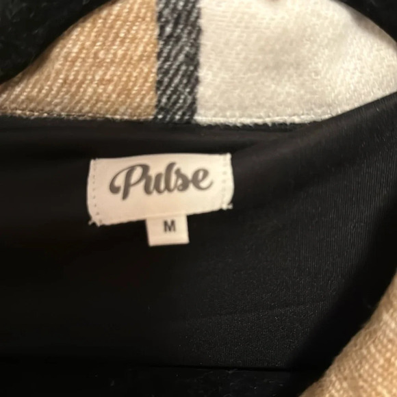 Pulse Shacket - Picture 4 of 6